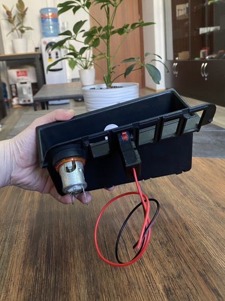 Блок зарядки USB-C 65W для BMW E36 в Челябинске