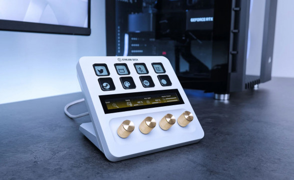 Контроллер для стриминга Elgato Stream Deck +, белый в Челябинске