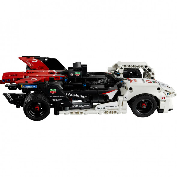 Конструктор LEGO Technic 42137 Formula E Porsche 99X Electric в Челябинске