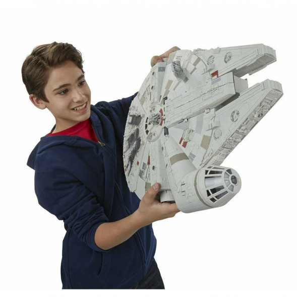 Игровой набор Star Wars (Hasbro) Флагманский космический корабль Звездных войн (B3678) в Челябинске