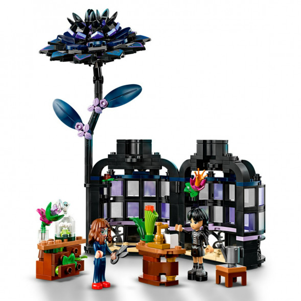 Конструктор LEGO Wednesday 76784 Цветок черного георгина в Челябинске