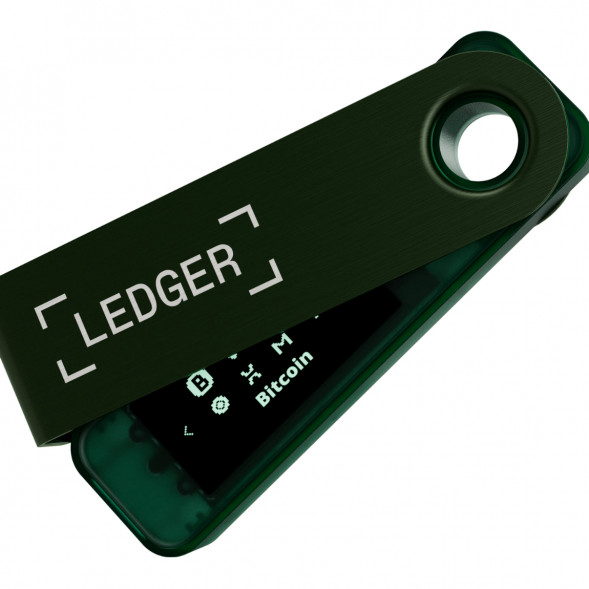 Криптокошелек Ledger Nano S Plus 1 шт., Emerald Green в Челябинске