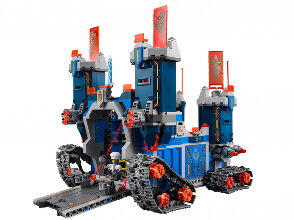 Конструктор LEGO Nexo Knights 70317 Фортрекс - мобильная крепость в Челябинске