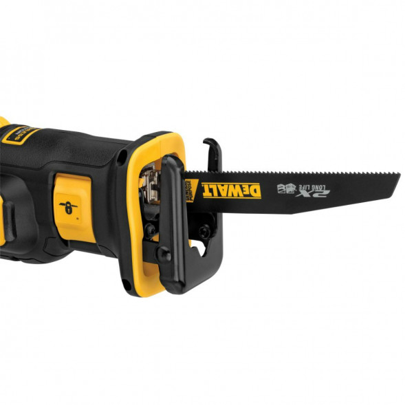 Аккумуляторная сабельная пила DEWALT DCS367P2 с 2 АКБ 5 Ач и ЗУ, в кейсе TSTAK в Челябинске