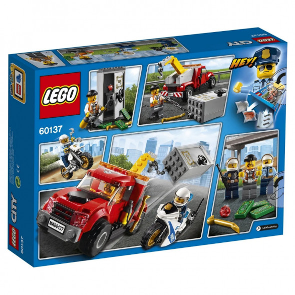Конструктор LEGO City Police 60137 Побег на буксировщике в Челябинске