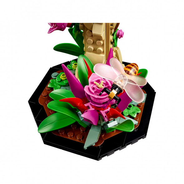 Конструктор LEGO Ideas 21342 Коллекция насекомых в Челябинске
