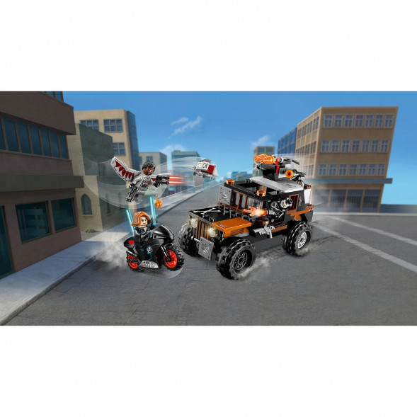 Конструктор LEGO Super Heroes 76050 Опасное ограбление в Челябинске