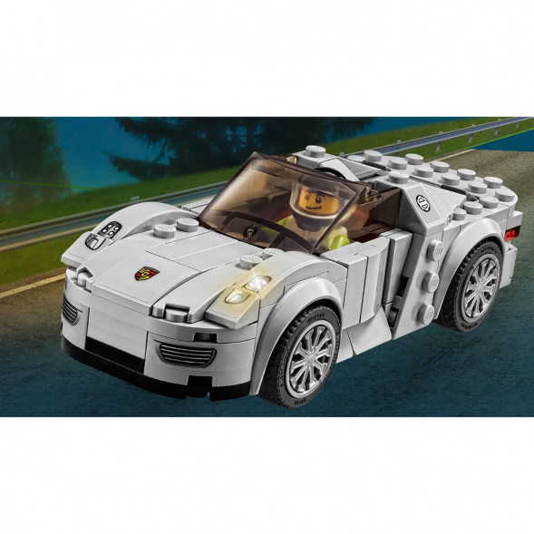 Конструктор LEGO Speed Champions 75910 Porsche 918 Spyde в Челябинске