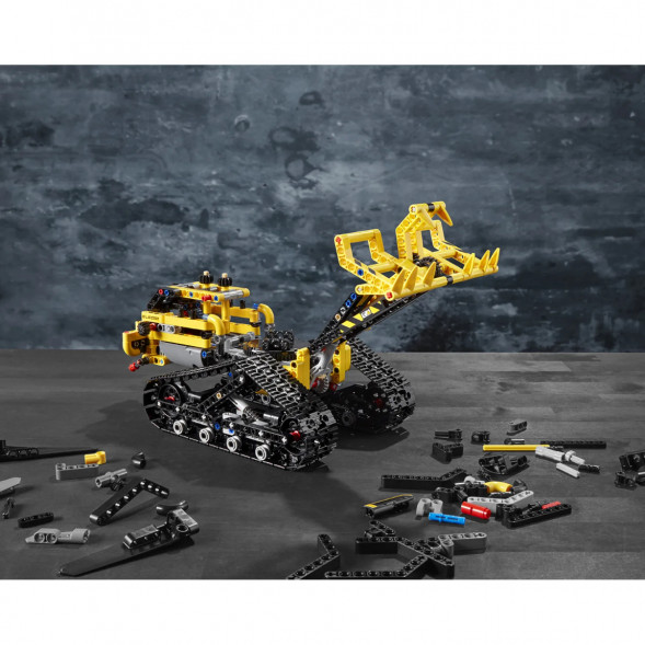 Конструктор LEGO Technic 42094 Гусеничный погрузчик в Челябинске