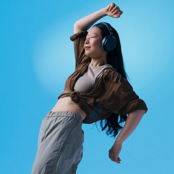 Беспроводные наушники Sennheiser Momentum 4 Wireless, Denim в Челябинске