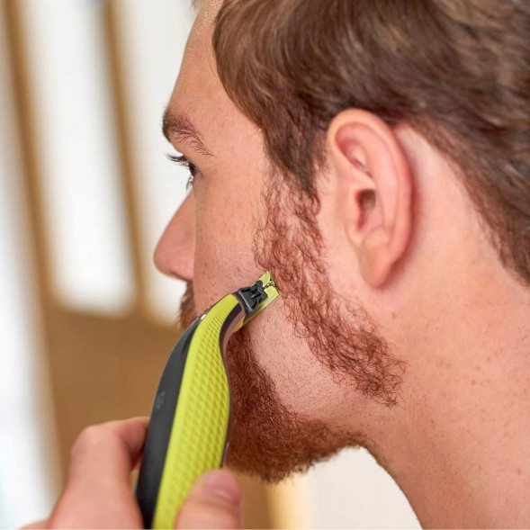 Сменные лезвия Philips OneBlade 2 шт. + 1 шт. Body kit QP620/50 в Челябинске