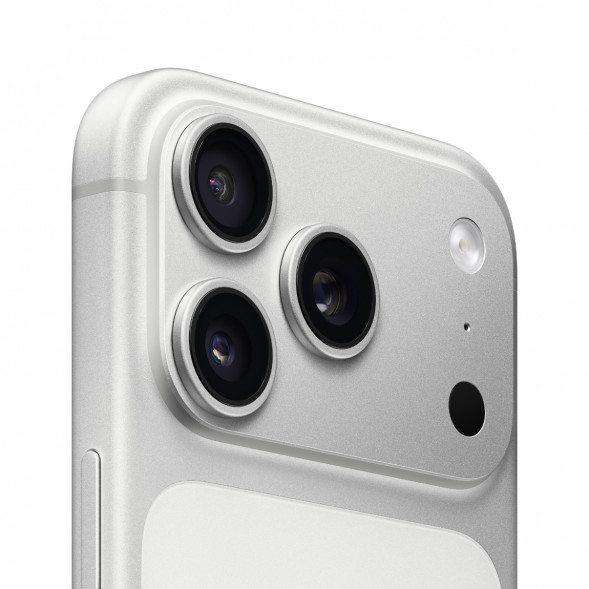 Смартфон Apple iPhone 17 Pro 256 ГБ eSIM, Silver в Челябинске