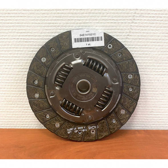 Ведомый диск сцепления VAG 04E141031C в Челябинске